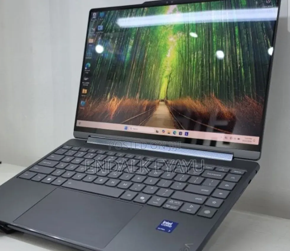 New Laptop Lenovo Yoga 9 16GB Intel Core Ultra 7 SSD 512GB