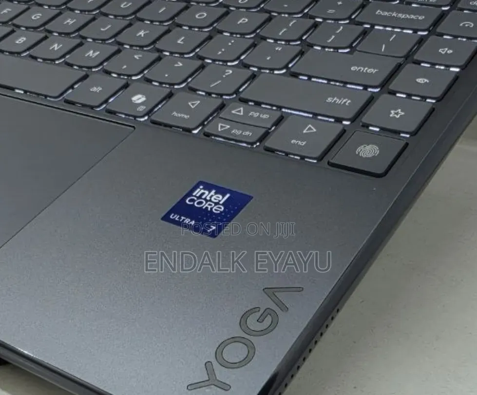New Laptop Lenovo Yoga 9 16GB Intel Core Ultra 7 SSD 512GB