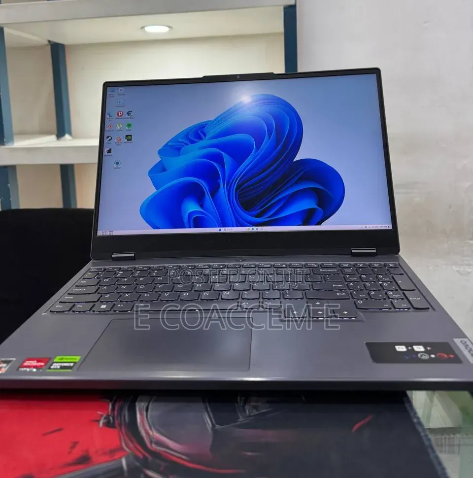 New Laptop Lenovo Legion 5 16GB AMD Ryzen 7 SSD 1T