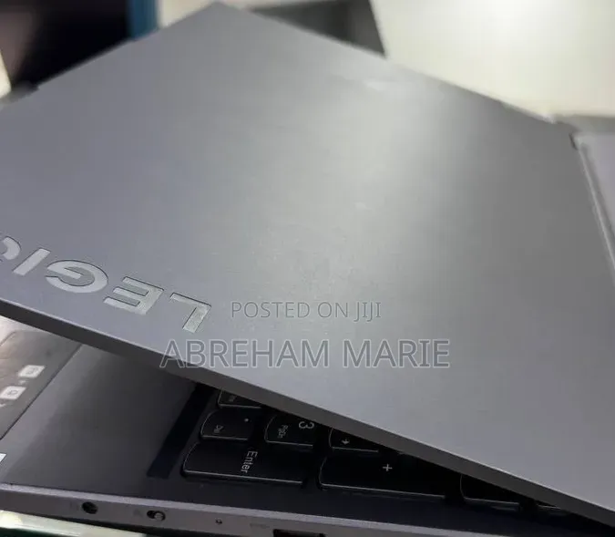 New Laptop Lenovo Legion 5 16GB AMD Ryzen 7 SSD 1T
