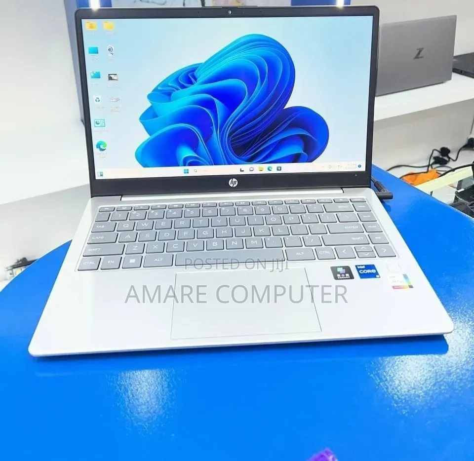 New Laptop HP Stream Notebook 16GB Intel Core i5 SSD 1T