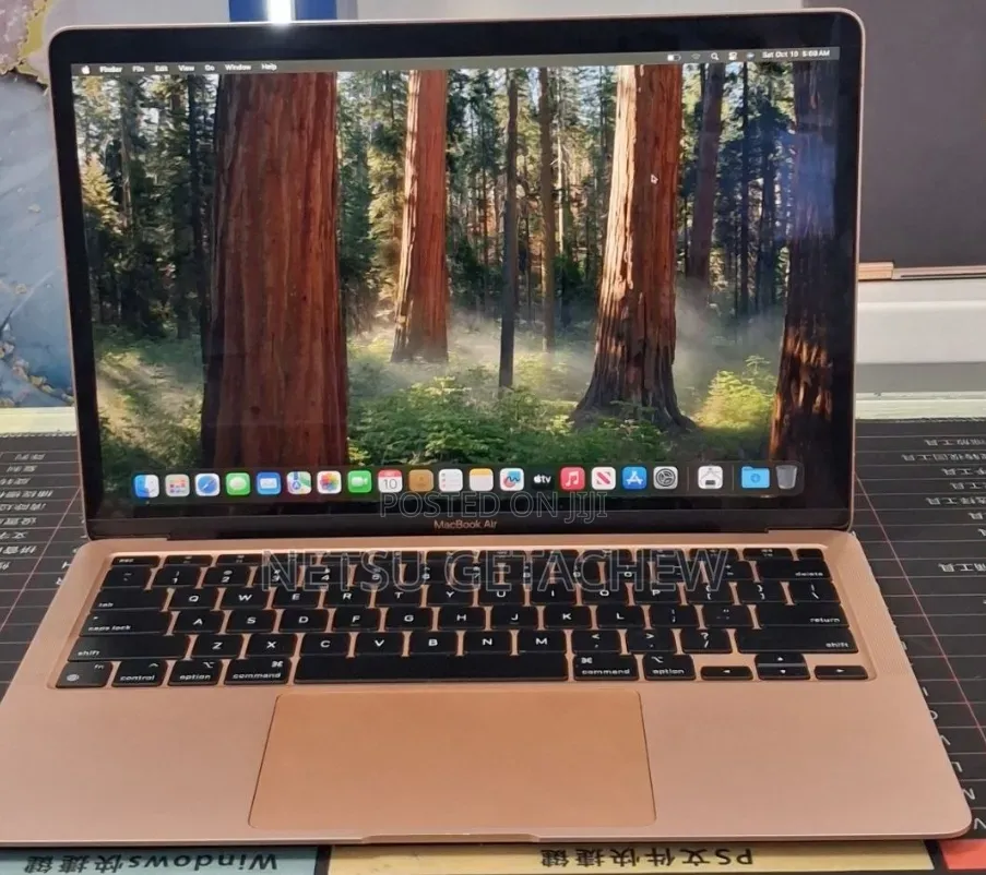 New Laptop Apple MacBook Air 2020 M1 8GB Apple M1 SSD 256GB