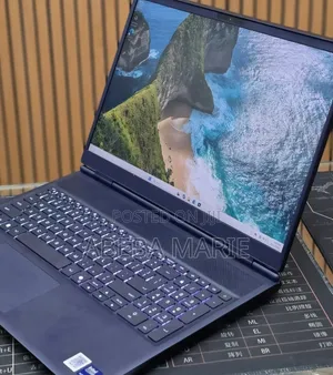 New Laptop Dell Alienware Aurora 16 16GB Intel Core Ultra 7 SSD 1T