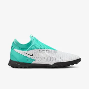 Nike Phantom GX Academy DF TF/Black / Fuchsia Dream/White Futsal Shoes