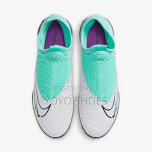 Nike Phantom GX Academy DF TF/Black / Fuchsia Dream/White Futsal Shoes