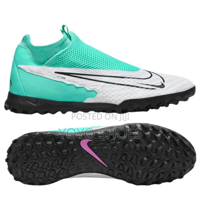Nike Phantom GX Academy DF TF/Black / Fuchsia Dream/White Futsal Shoes