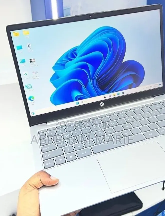 New Laptop HP Stream Notebook 16GB Intel Core i5 SSD 1T