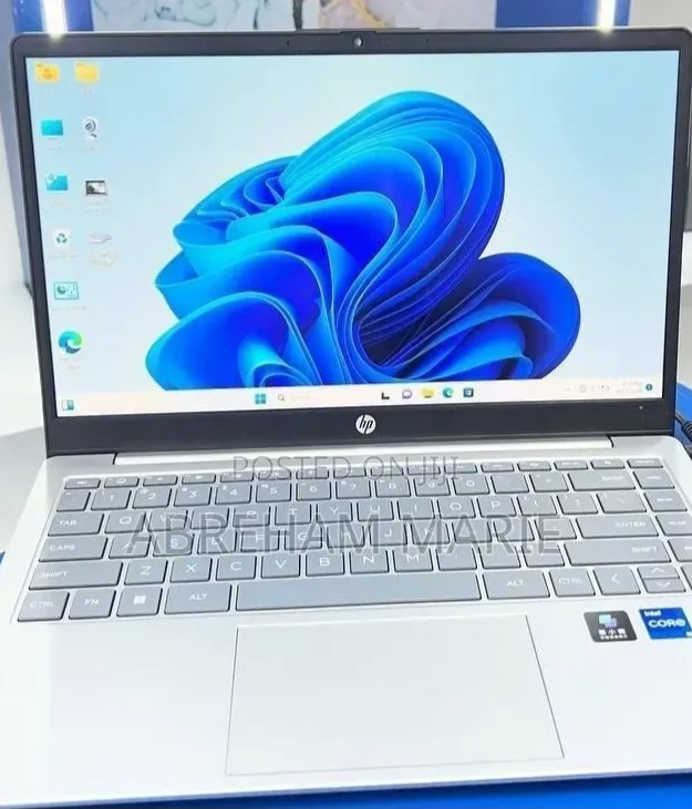 New Laptop HP Stream Notebook 16GB Intel Core i5 SSD 1T