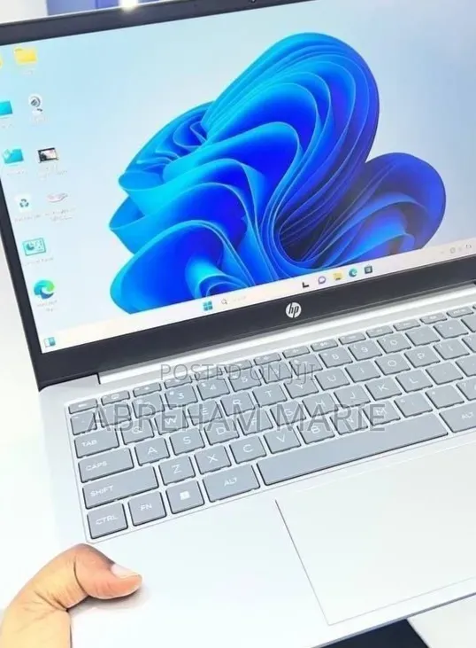 New Laptop HP Stream Notebook 16GB Intel Core i5 SSD 1T