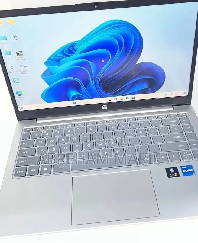 New Laptop HP Stream Notebook 16GB Intel Core i5 SSD 1T