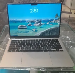 New Laptop Apple MacBook Air 2022 M2 16GB Apple M2 SSD 1T