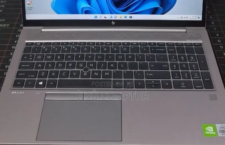 New Laptop HP Zbook Studio G7 16GB Intel Core i7 SSD 512GB