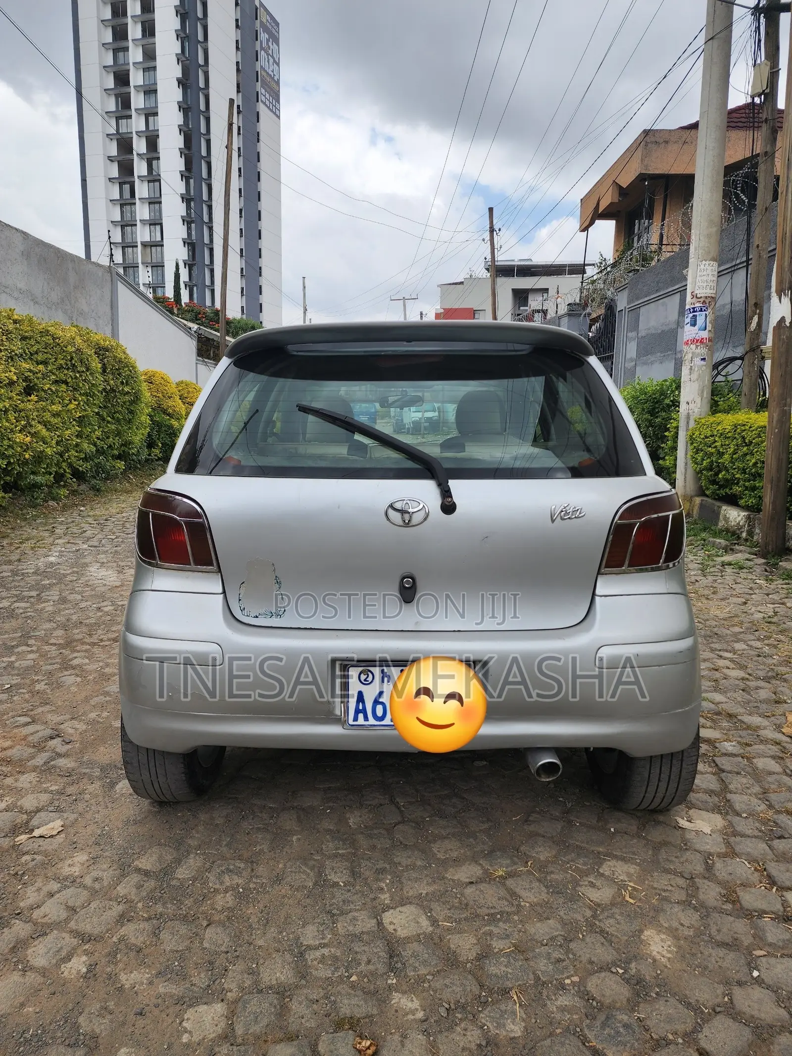 Toyota Vitz 2002 Silver