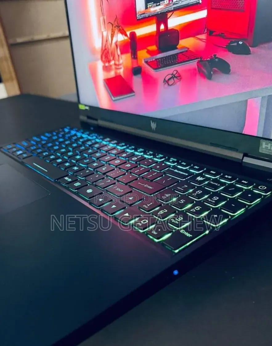 New Laptop Acer Predator Helios Neo 16 16GB Intel Core i7 SSD 1T