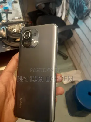 New Xiaomi Mi 11 256 GB Black