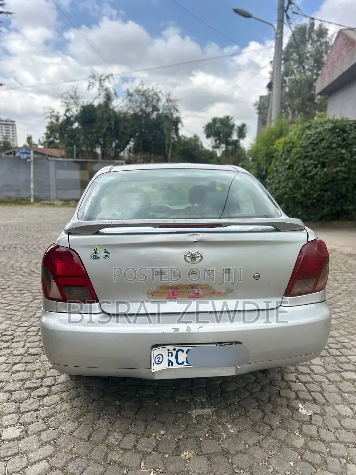 Toyota Platz 2001 Silver