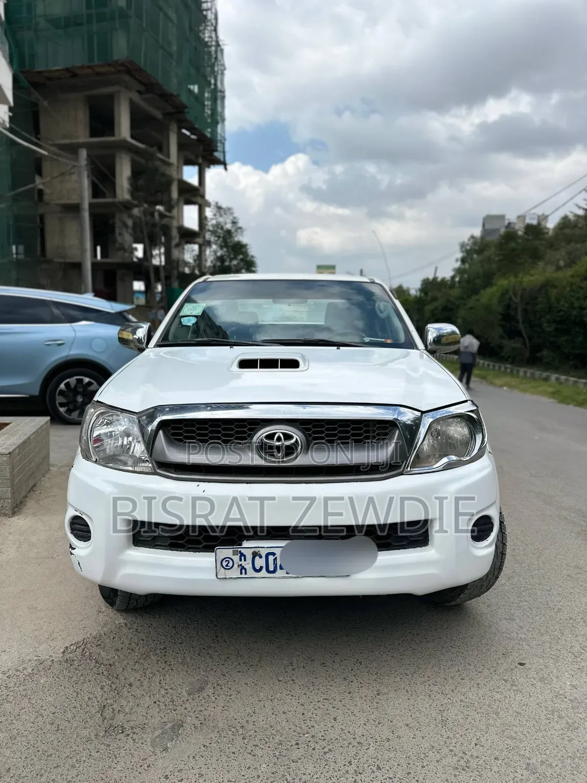 Toyota Hilux 2010 White