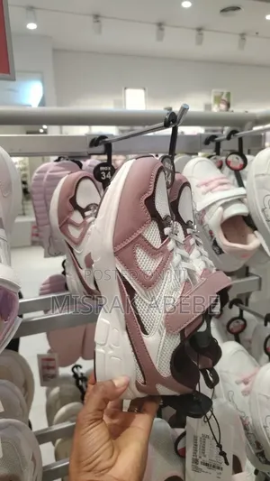 Original Max Fashion Kids Sneakers (Size 34)