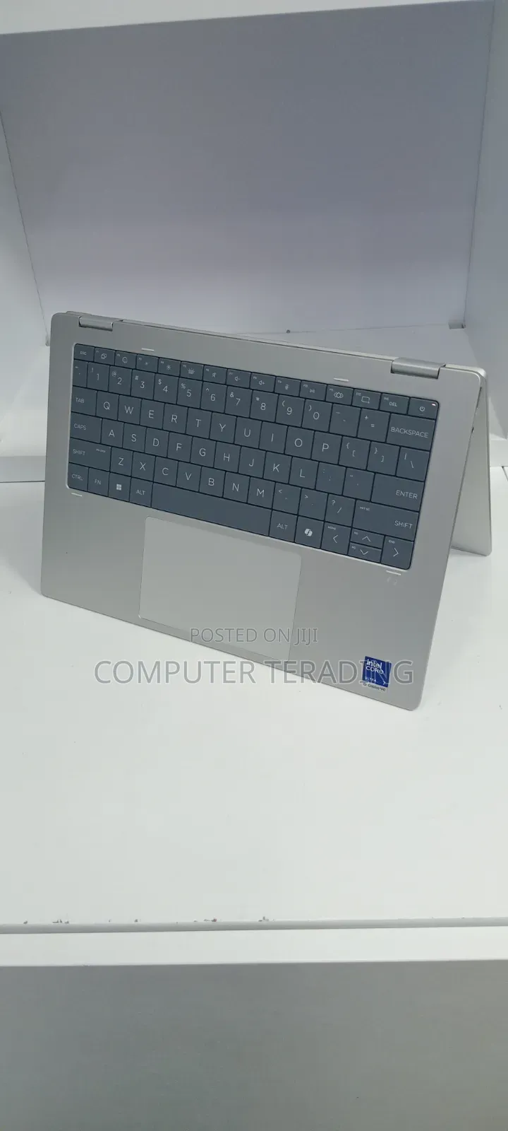 New Laptop HP OmniBook 5 14" 16GB Intel Core Ultra 7 SSD 1T