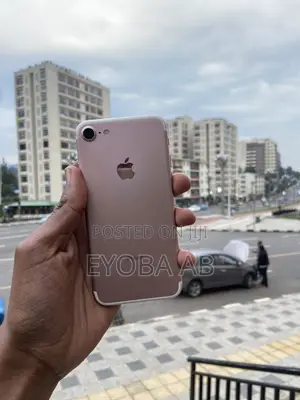Apple iPhone 7 128 GB Gold
