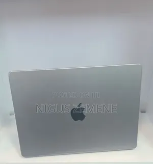 New Laptop Apple MacBook Pro 2023 M3 8GB Apple M3 Pro SSD 512GB