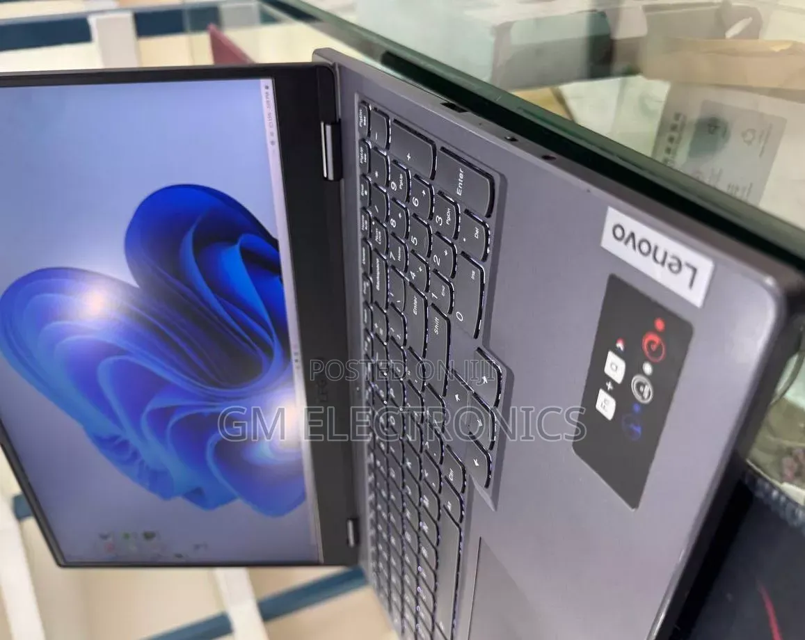 New Laptop Lenovo Legion 5 16GB AMD Ryzen 7 SSD 1T