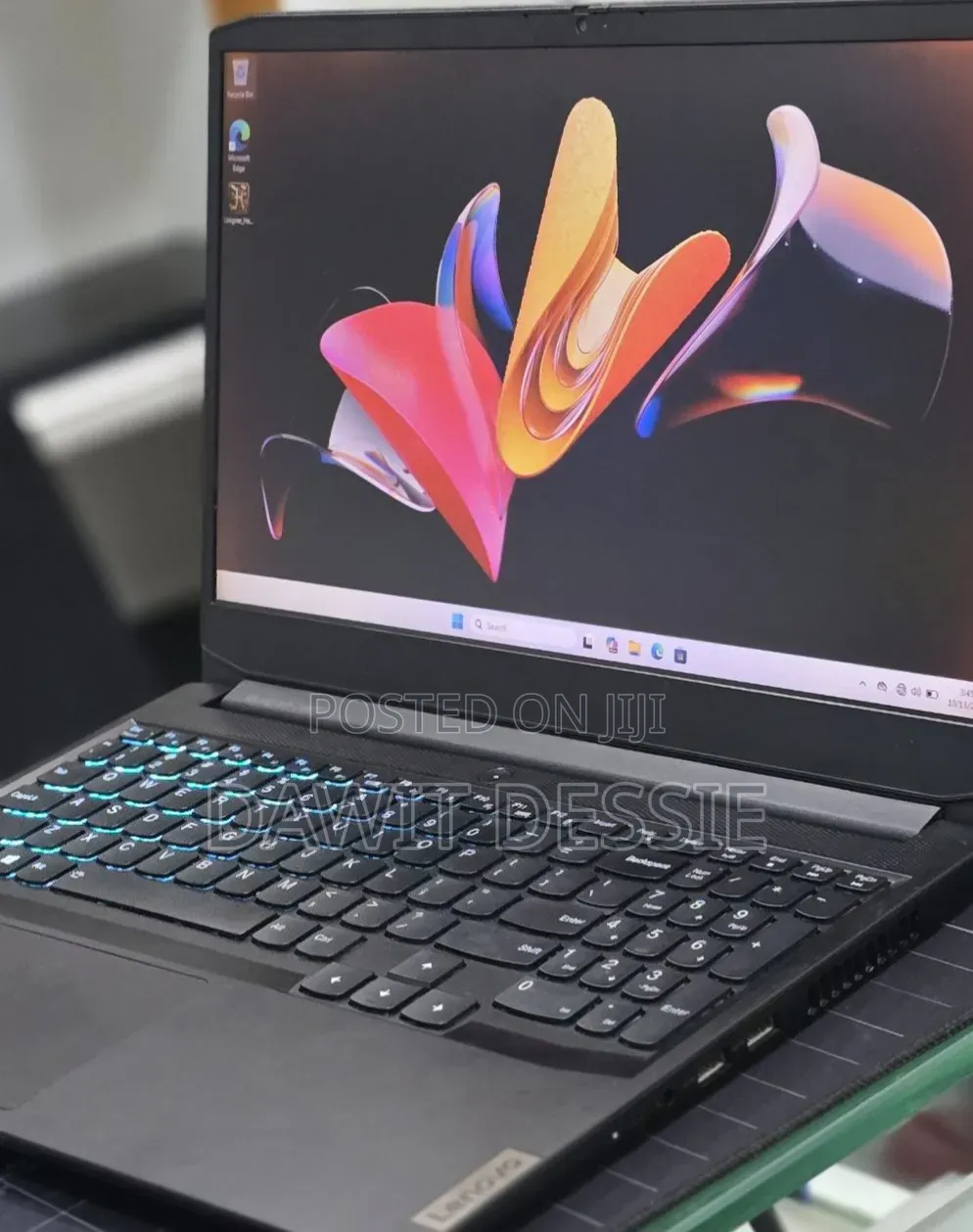 New Laptop Lenovo 8GB Intel Core i5 SSD 512GB