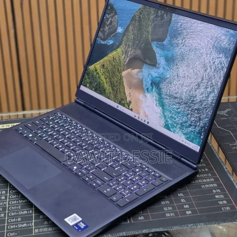 New Laptop Dell Alienware Aurora 16 16GB Intel Core Ultra 7 SSD 1T