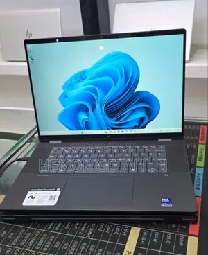 New Laptop HP OmniBook Ultra Flip 14" 16GB Intel Core Ultra 7 SSD 1T