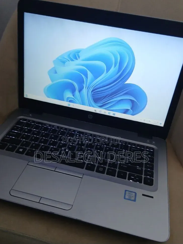 New Laptop HP EliteBook 840 8GB Intel Core i5 SSD 256GB