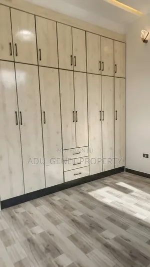 Furnished 3bdrm House in Around Sumit, Bole for sale