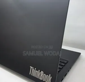 New Laptop Samsung Galaxy Book5 Pro 16GB Intel Core i7 SSD 512GB