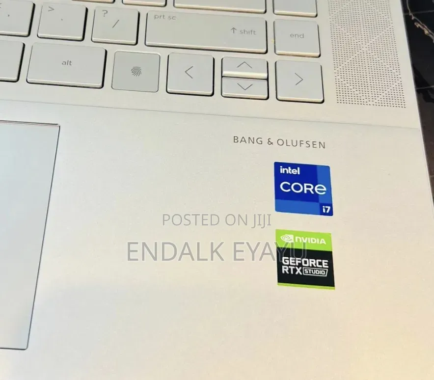 New Laptop HP Envy 15 16GB Intel Core i7 SSD 512GB