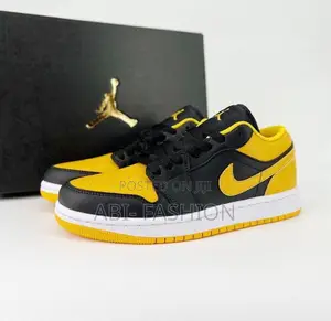 Air Jordan 1 Low Reverse Panda Yellow Sneakers New Arrival