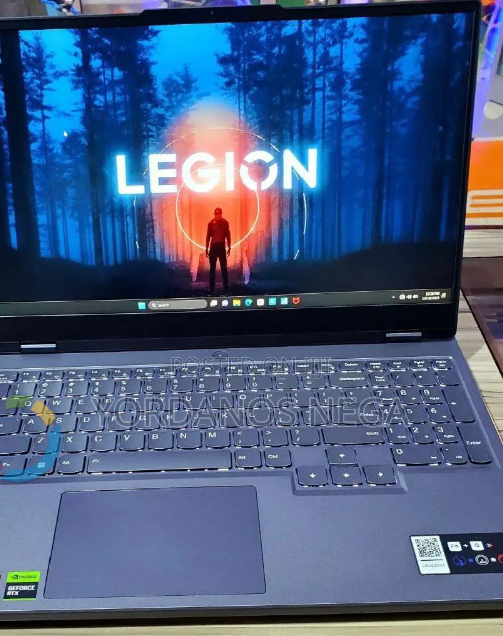 New Laptop Lenovo Legion Slim 5 16GB AMD Ryzen 7 SSD 1T