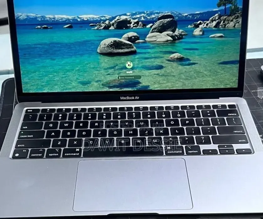 New Laptop Apple MacBook Air 2020 M1 16GB Apple M1 SSD 256GB