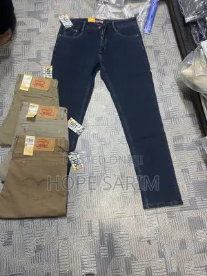 CRITICAL STOCK! Brand New Levi's 501 Original Fit Jeans
