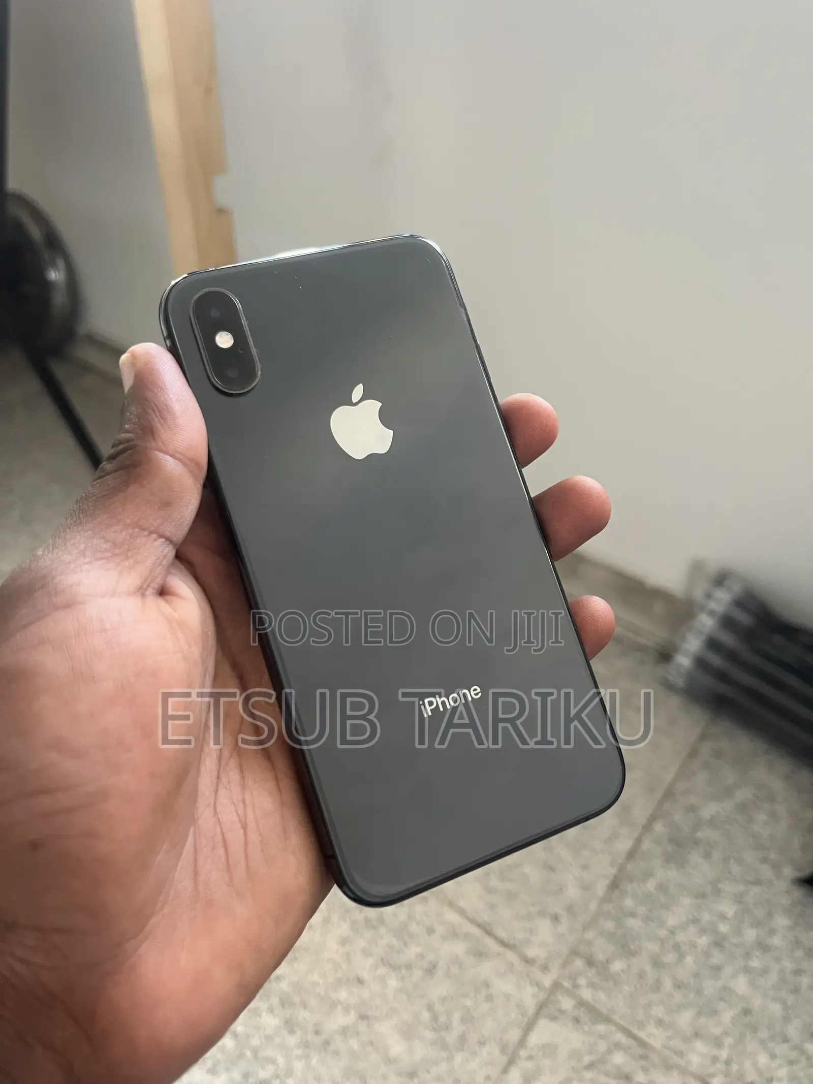 Apple iPhone XS 64 GB Black