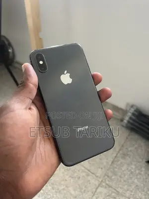 Apple iPhone XS 64 GB Black