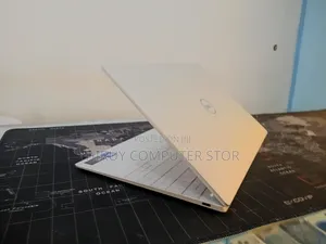 New Laptop Dell XPS 13 16GB Intel Core Ultra 7 SSD 512GB