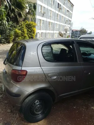 Toyota Vitz 2005