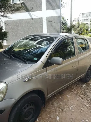 Toyota Vitz 2005