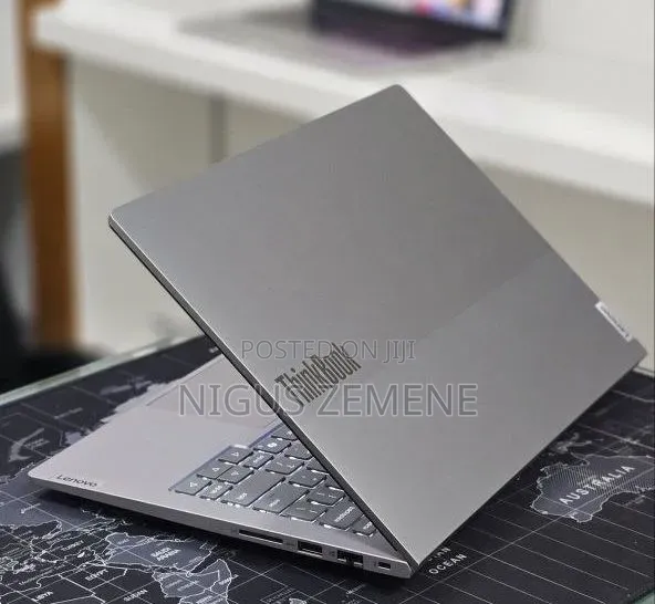 New Laptop Lenovo ThinkPad X1 Carbon 16GB Intel Core Ultra 5 SSD 512GB