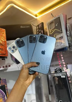 New Apple iPhone 12 Pro Max 256 GB Black