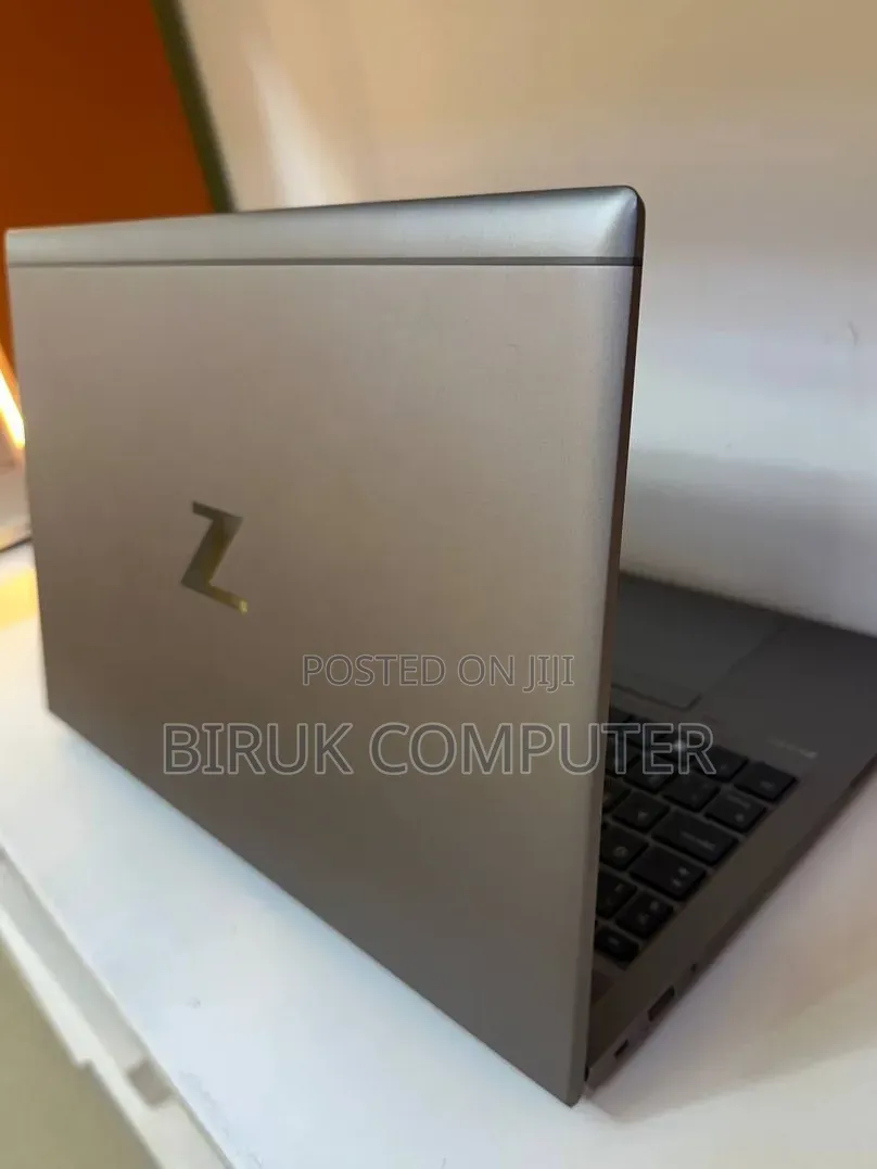 New Laptop HP ZBook Fury 15 G8 16GB Intel Core i7 SSD 512GB