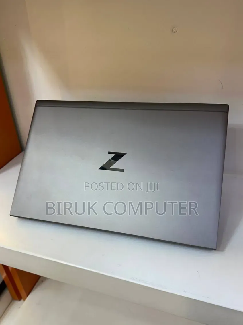 New Laptop HP ZBook Fury 15 G8 16GB Intel Core i7 SSD 512GB