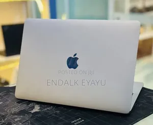 New Laptop Apple MacBook Pro 2023 M2 Pro 8GB Apple M2 SSD 512GB