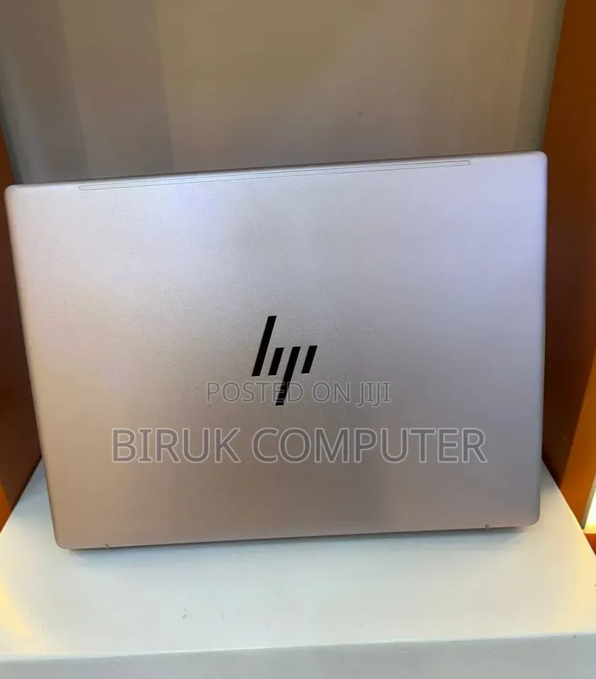 New Laptop HP Pavilion 14 16GB Intel Core i7 SSD 1T