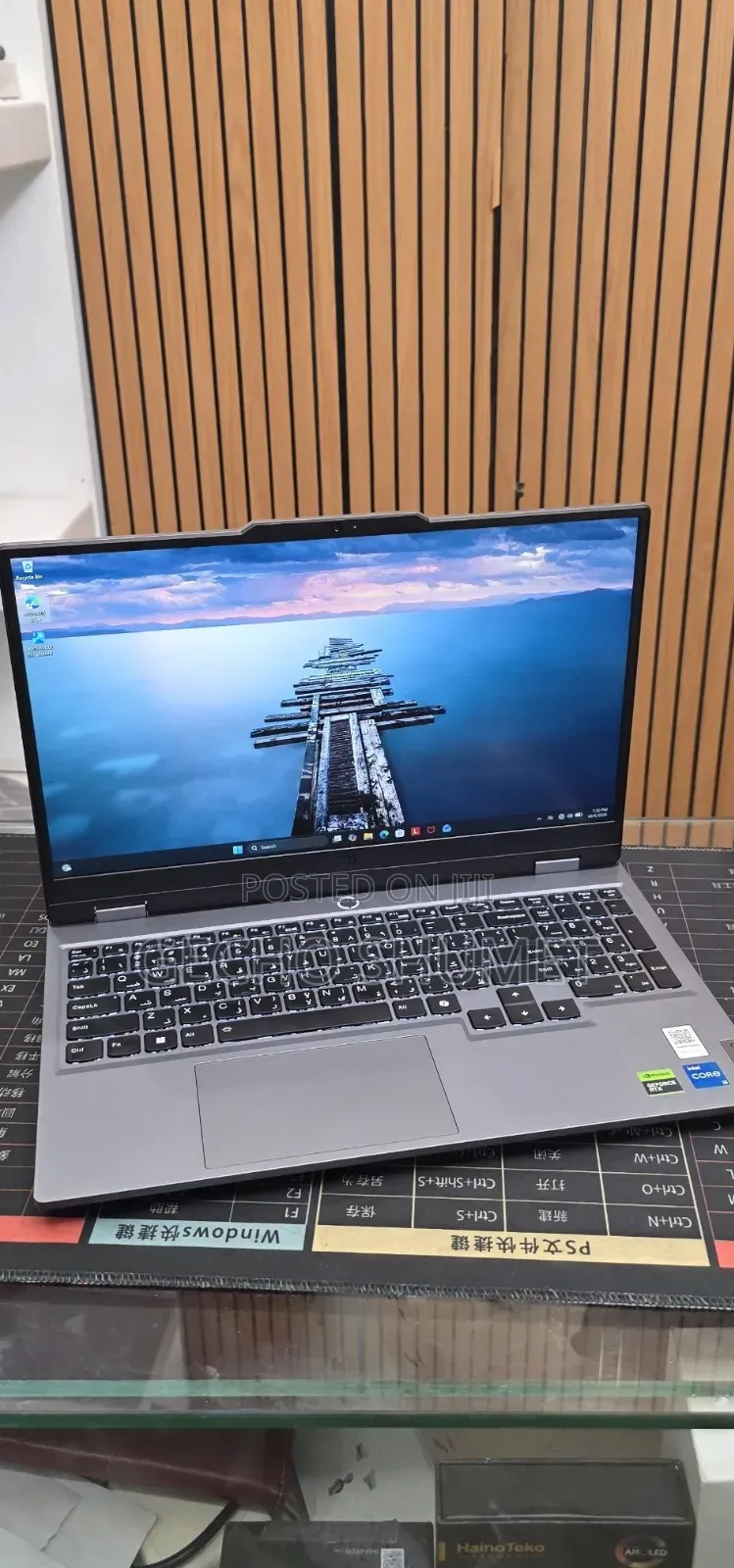 New Laptop Lenovo LOQ 15AHP10 8GB Intel Core i5 SSD 512GB