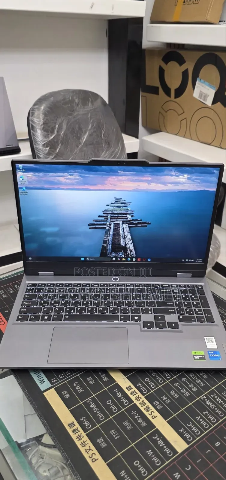 New Laptop Lenovo LOQ 15AHP10 8GB Intel Core i5 SSD 512GB